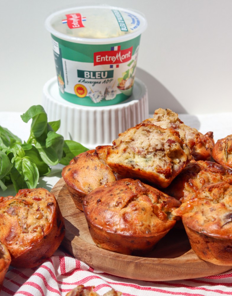 Muffins aux cubes de Bleu d'Auvergne Entremont.