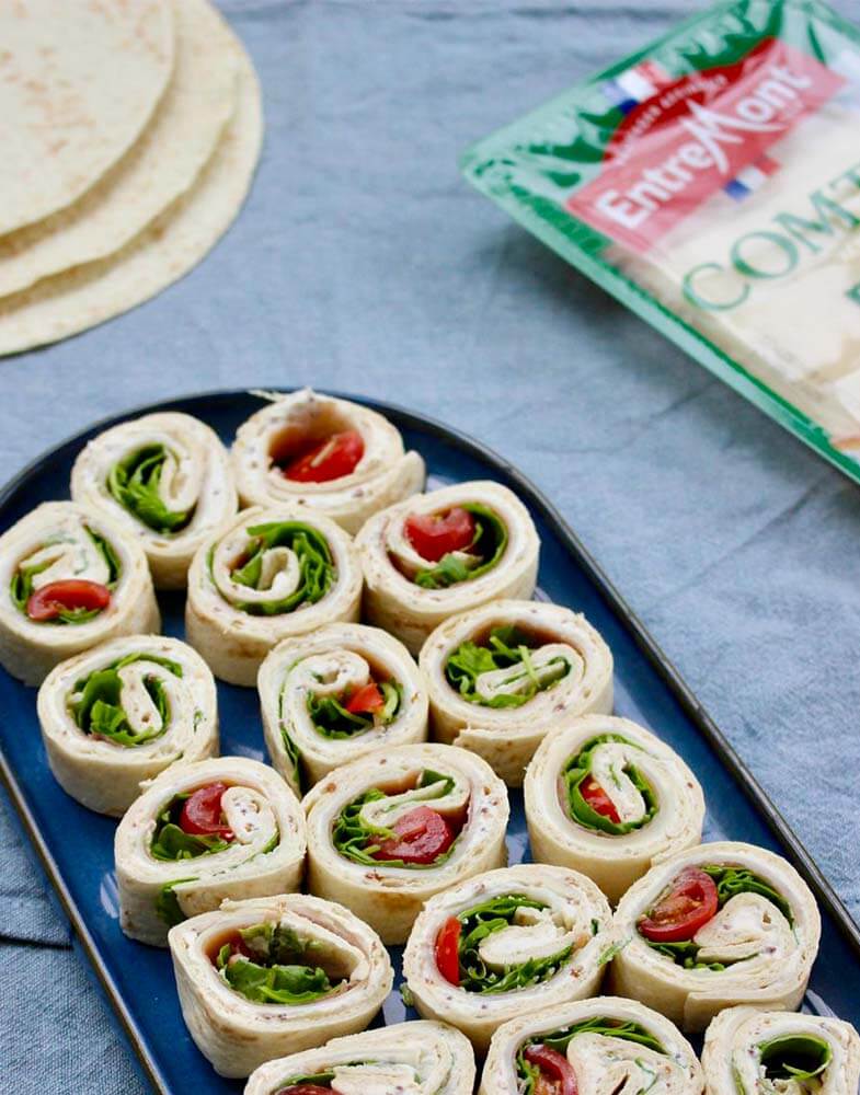 Wraps frais au Comté Entremont, jambon de Parme, roquette et sauce moutarde