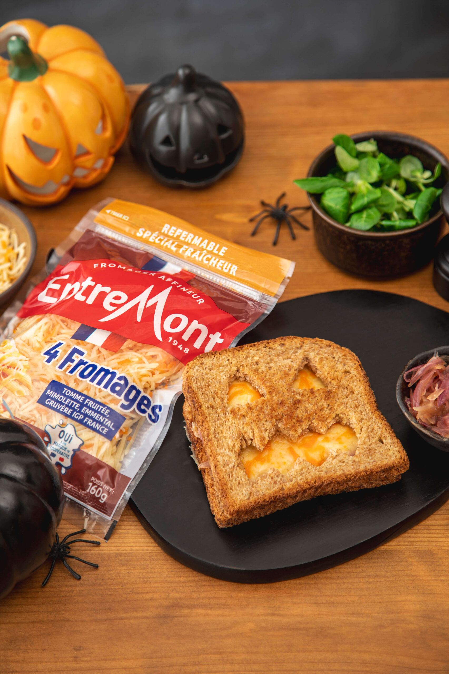 Grilled Cheese d'Halloween au Râpé 4 Fromages Entremont